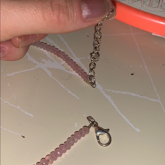 Beaded necklace - Picture 4 of 4